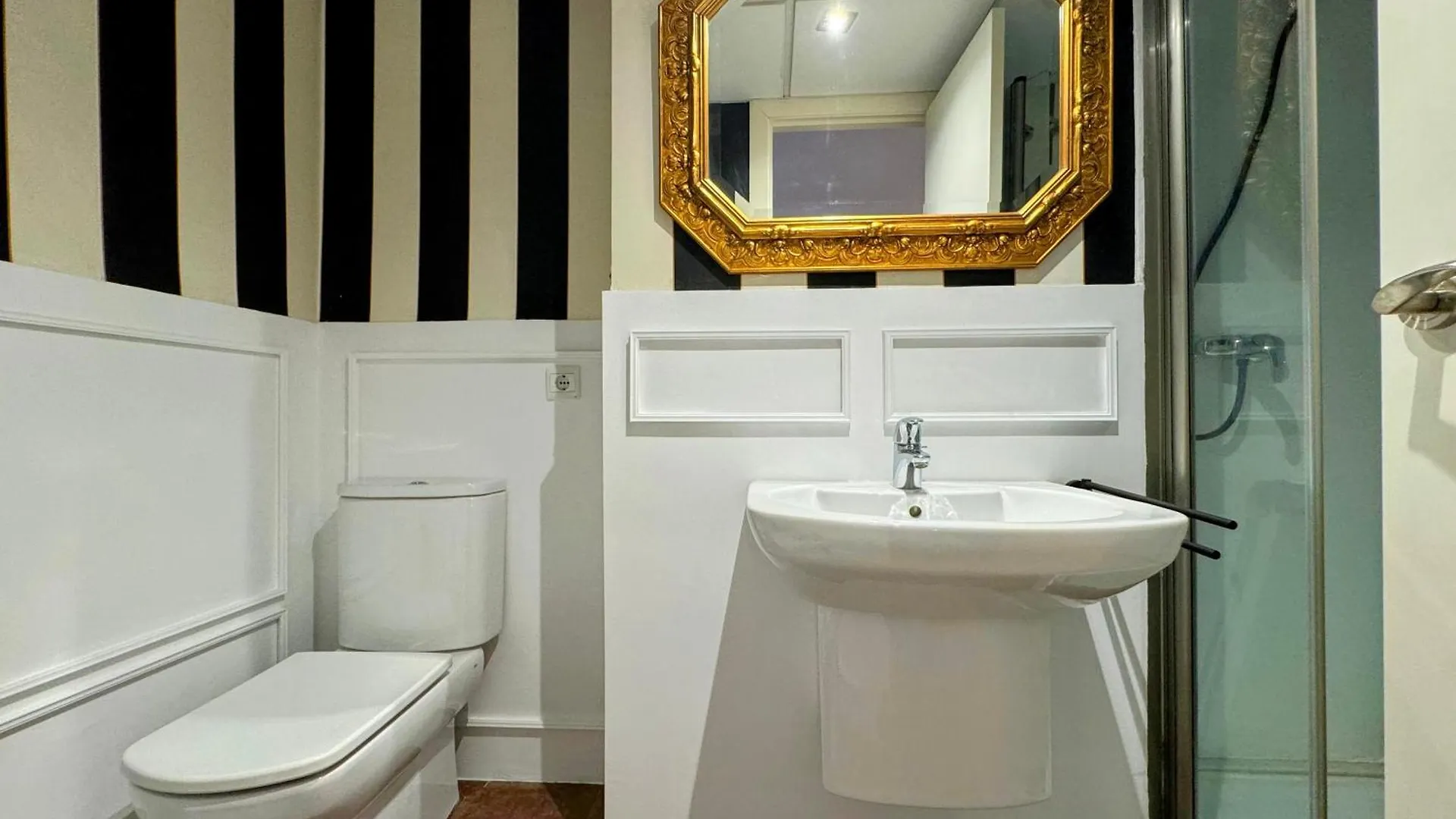 Misterhost Loft Alameda Apartment Seville