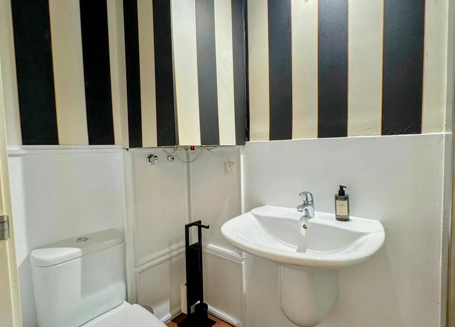 Misterhost Loft Alameda Apartment Seville 0*,  Spain